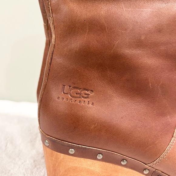 UGG Australia Leather Shearling Clog Boots Wooden Heel Platform Near New Size 8 - Picture 10 of 14